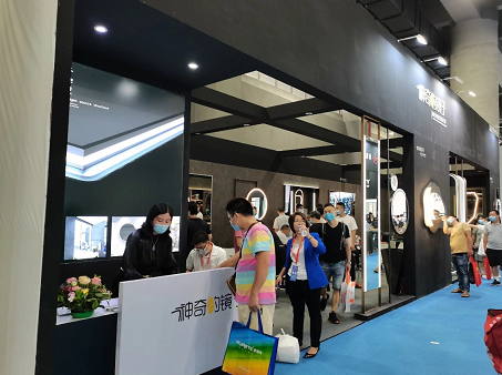 2020中国建博会12.1卫浴品牌馆如约启动,现场人流如织